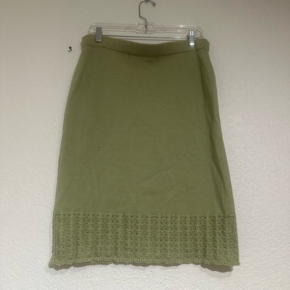 St John | Green Knit Skirt size 4 🥝 - Picture 2 of 5